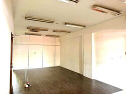The Sunflower (D14), Office #635862771